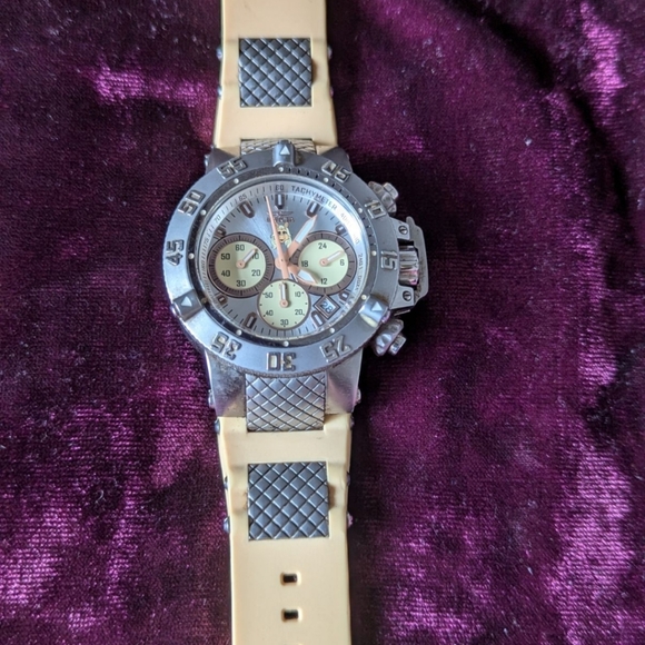 Invicta Muppets watch - Picture 7 of 7